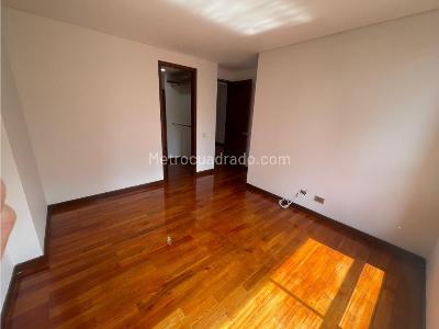 Apartamento de 3 alcobas en venta en La Calera, Medellín, 171 m² · foto 13 de 20