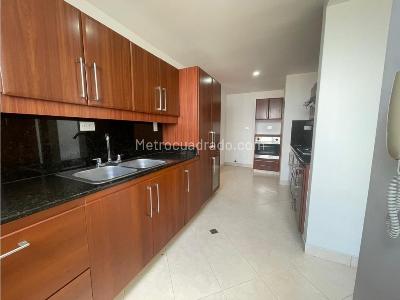 Apartamento de 3 alcobas en venta en La Calera, Medellín, 171 m² · foto 18 de 20