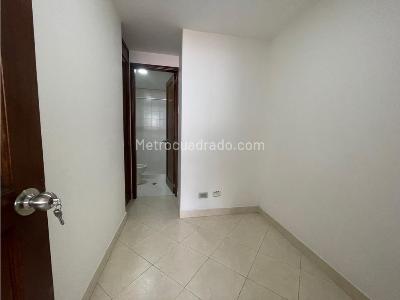 Apartamento de 3 alcobas en venta en La Calera, Medellín, 171 m² · foto 19 de 20