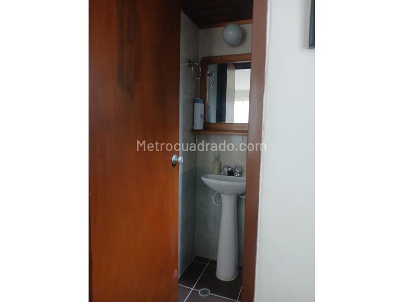Piso – Medellín, La Candelaria - Vista 4