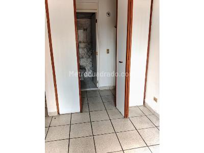 Apartamento de 3 alcobas en venta en Milan Vallejuelos, Envigado, 90 m² · foto 7 de 15