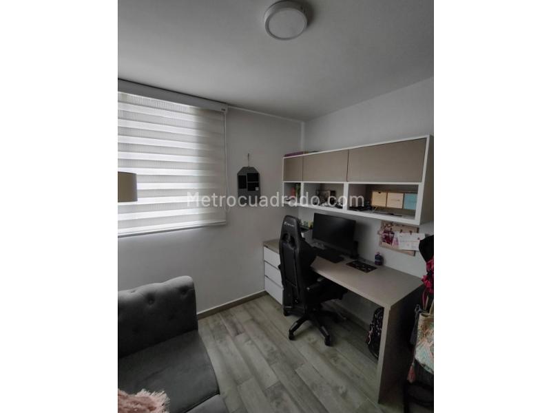 Piso – Envigado, Valle de Aburrá - Más