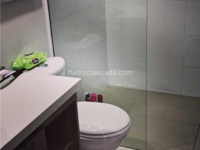 Apartamento de 3 alcobas en venta en Loma De Las Brujas, Envigado, 92 m² · foto 5 de 20