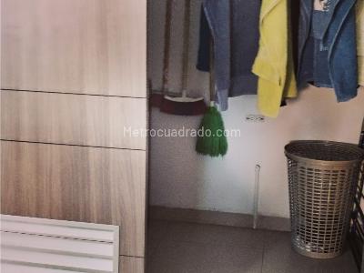 Apartamento de 3 alcobas en venta en Loma De Las Brujas, Envigado, 92 m² · foto 14 de 20