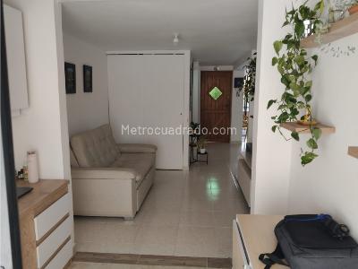Casa de 4 alcobas en venta en El Dorado, Envigado, 134 m² · foto 5 de 20