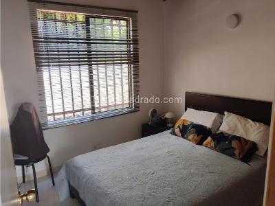 Casa de 4 alcobas en venta en El Dorado, Envigado, 134 m² · foto 13 de 20