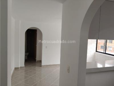 Apartaestudio en venta en El Poblado, Medellín, 48 m² · foto 4 de 20