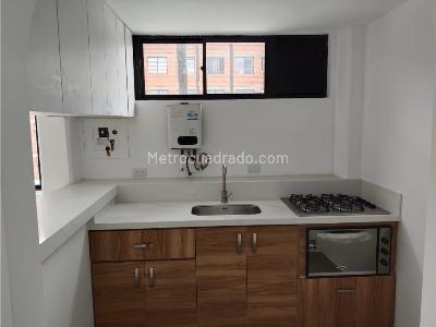 Apartaestudio en venta en El Poblado, Medellín, 48 m² · foto 6 de 20