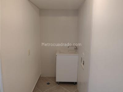 Apartaestudio en venta en El Poblado, Medellín, 48 m² · foto 11 de 20