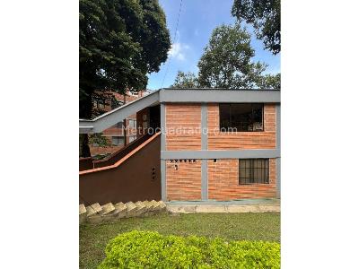 Apartaestudio en venta en El Poblado, Medellín, 48 m² · foto 18 de 20