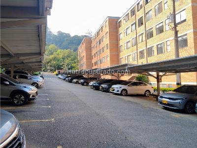 Apartaestudio en venta en El Poblado, Medellín, 48 m² · foto 19 de 20