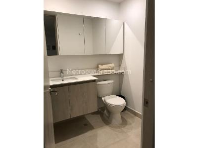 Apartaestudio en venta en Loma De Los Bernal, Medellín, 57 m² · foto 10 de 16
