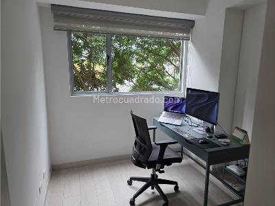 Apartamento de 3 alcobas en venta en Sector Viva Envigado, Envigado, 76 m² · foto 2 de 20