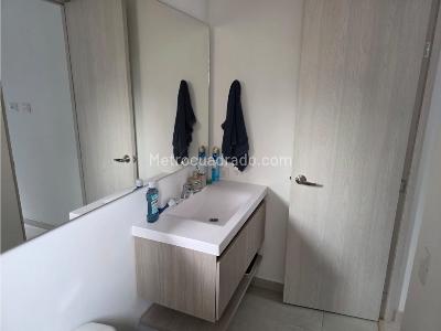 Apartamento de 3 alcobas en venta en Sector Viva Envigado, Envigado, 76 m² · foto 8 de 20