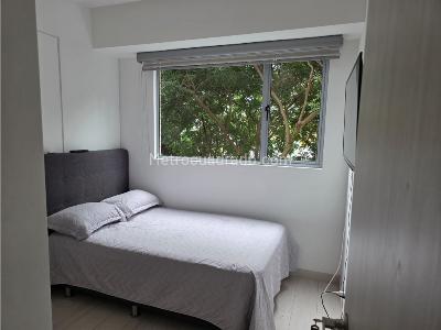 Apartamento de 3 alcobas en venta en Sector Viva Envigado, Envigado, 76 m² · foto 12 de 20