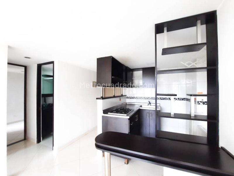 2BR Apartment for Rent in Capri, Chagualo (6th Floor) - 2