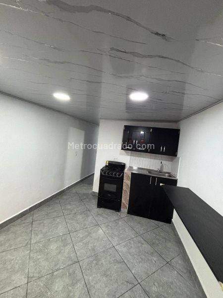 Apartamento de 2 Alcobas en San Antonio de Prado (Piso 3, El Vergel) - 2