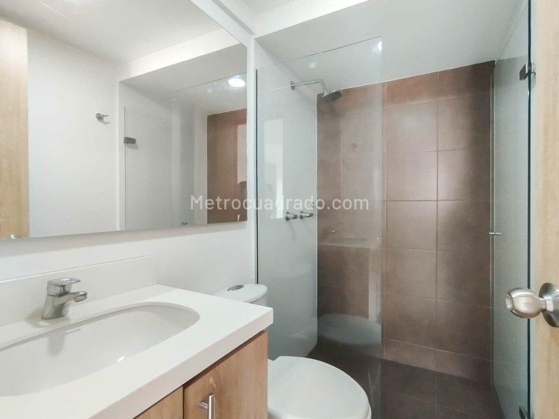 3BR Apartment for Rent in La Estrella (Costa Azul), 15th Floor - 4