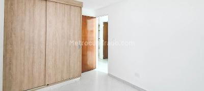 Apartamento de 5 alcobas en arriendo en La America, Medellín, 98 m² · foto 11 de 18