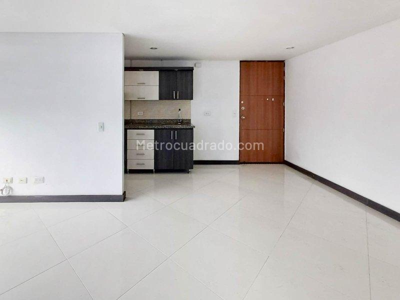 2BR Apartment in Polaris, La Estrella – 19th Floor