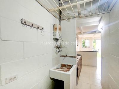 Apartaestudio en arriendo en San Antonio De Prado, Medellín, 35 m² · foto 9 de 10