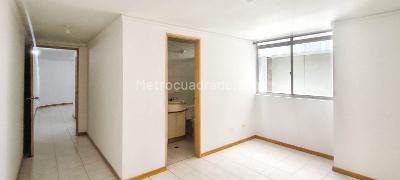 Apartamento de 3 alcobas en arriendo en Cuarta Brigada, Medellín, 107 m² · foto 9 de 14