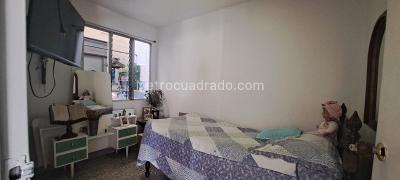 Casa en venta en Viviendas Del Sur, Itagüí · foto 8 de 15