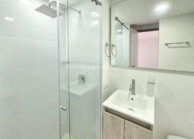 Apartamento de 2 alcobas en arriendo en Villa Carlota, Medellín, 60 m² · foto 10 de 12