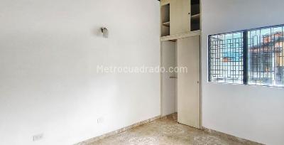 Casa de 2 alcobas en arriendo en San Miguel, Medellín, 90 m² · foto 6 de 11
