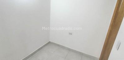Apartamento de 2 alcobas en arriendo en La Floresta, Medellín, 33 m² · foto 6 de 8