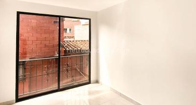 Casa de 2 alcobas en arriendo en Itagui, Itagüí, 30 m² · foto 2 de 12