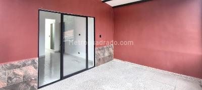 Casa de 2 alcobas en arriendo en Itagui, Itagüí, 30 m² · foto 11 de 12