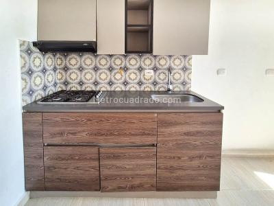 Apartamento de 3 alcobas en arriendo en Cabecera San Antonio De Prado, Medellín, 60 m² · foto 3 de 12