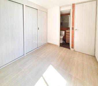 Apartamento de 3 alcobas en arriendo en Cabecera San Antonio De Prado, Medellín, 60 m² · foto 5 de 12