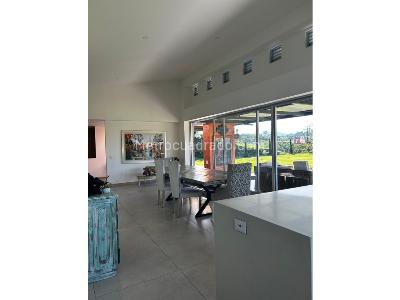 Casa de 3 alcobas en venta en Condominio El Cairo, Pereira, 330 m² · foto 2 de 20