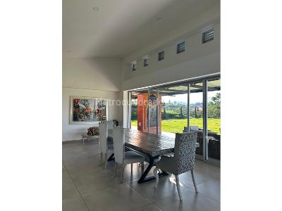 Casa de 3 alcobas en venta en Condominio El Cairo, Pereira, 330 m² · foto 3 de 20