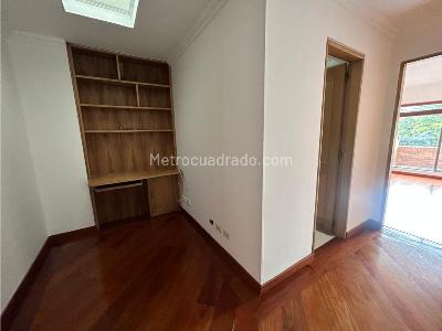 Apartamento en venta en Santa Barbara, Bogotá · foto 15 de 20
