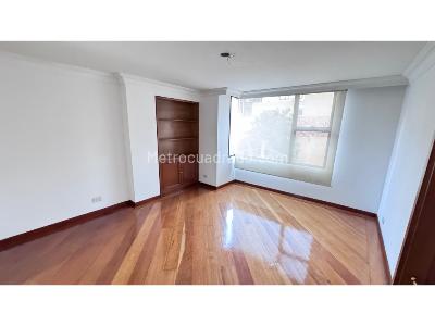 Apartamento en venta en El Refugio, Bogotá · foto 9 de 11