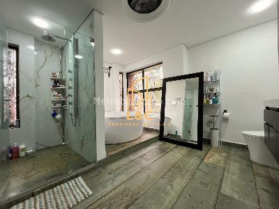 Casa de 4 alcobas en venta en Loma Benedictinos, Envigado, 625 m² · foto 9 de 20