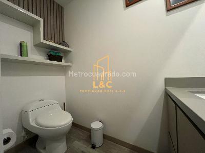 Apartamento en venta en Altos Del Poblado, Medellín · foto 11 de 19