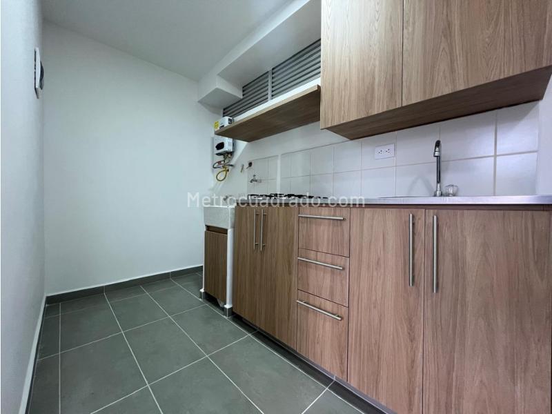 Cozy 2BR Apartment with Panoramic Views in La Estrella - 2