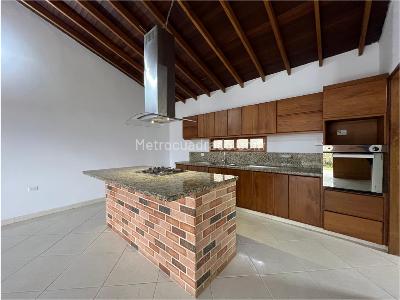 Casa en Arriendo, Envigado, Medellín