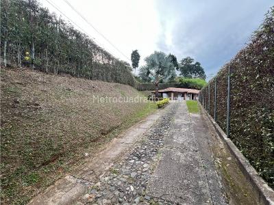Casa de 3 alcobas en arriendo en Envigado, Medellín, 400 m² · foto 18 de 18