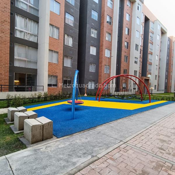 Apartamento en Arriendo, SERRALTA CLUB RESIDENCIAL, Chía - Widok 2