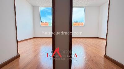 Apartamento de 3 alcobas en venta en Conjunto Alborada Real 2, Zipaquirá, 67 m² · foto 7 de 12
