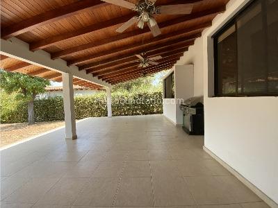 Casa en venta en Don Jaca, Santa Marta · foto 2 de 20