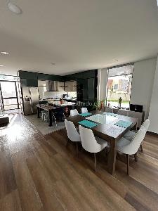 Casa de 4 alcobas en venta en La Villita, Tunja, 335 m² · foto 15 de 19
