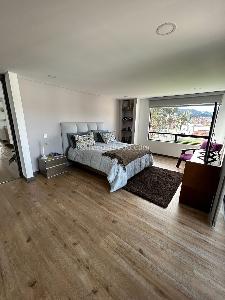 Casa de 4 alcobas en venta en La Villita, Tunja, 335 m² · foto 10 de 19
