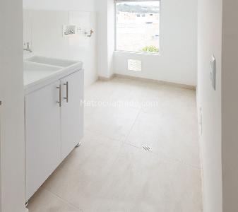 Apartamento de 2 alcobas en venta en Gaitan, Tunja, 66 m² · foto 5 de 9
