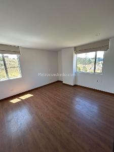 Apartamento de 3 alcobas en venta en La Esmeralda, Tunja, 116 m² · foto 4 de 20